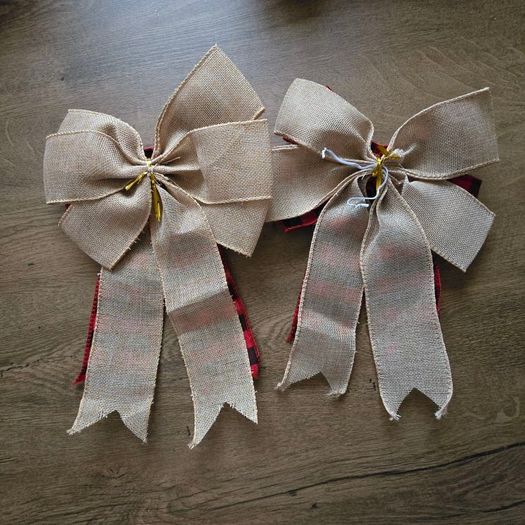 Two Christmas bows