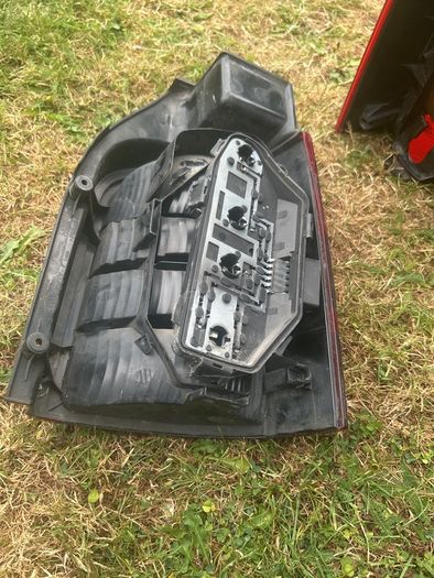VWT5 original rear lights