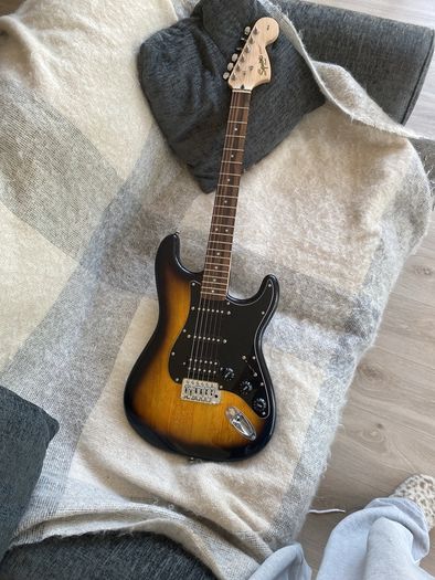 Squier Fender Stratocaster