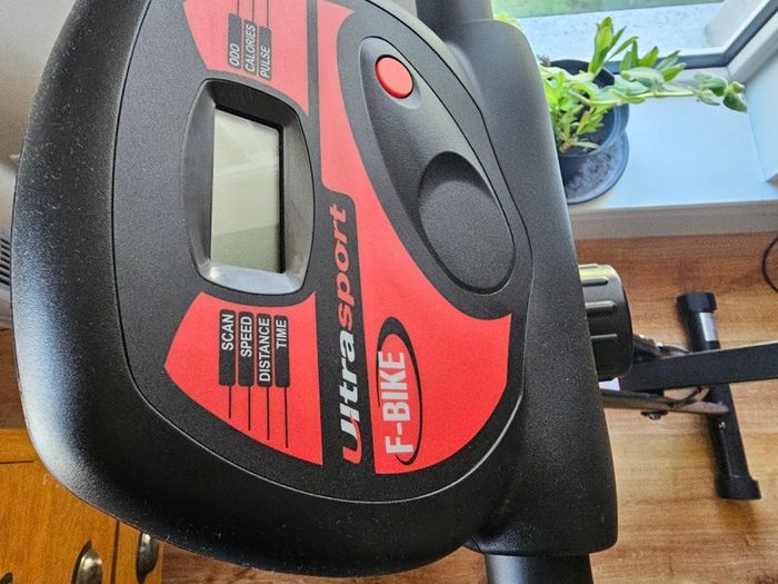 Exercise bike, foldable, used few times only