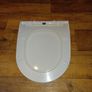 D-shaped toilet seat Image 3
