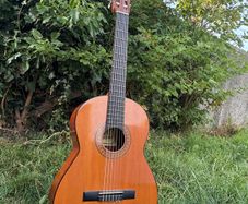 Juan Martinez Model No 30 Classical Guitar (Made in Spain)