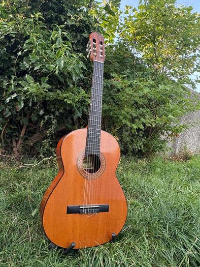 Juan Martinez Model No 30 Classical Guitar (Made in Spain)