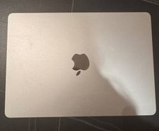 MacBook Air M2