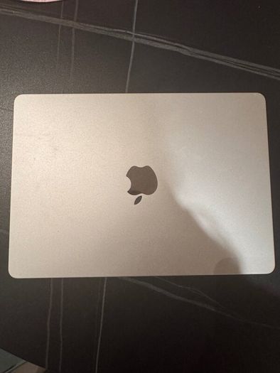 MacBook Air M2