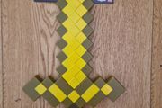 BRAND NEW Minecraft Golden Roleplay Sword