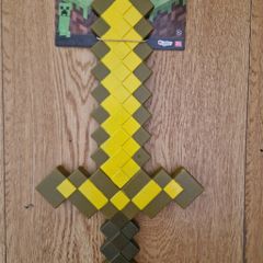 BRAND NEW Minecraft Golden Roleplay Sword