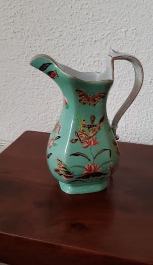 Beautiful Antique Victorian Jug Medium Size
