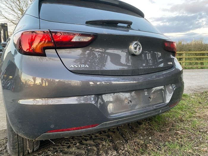 2016 Vauxhall Astra Breaking for parts