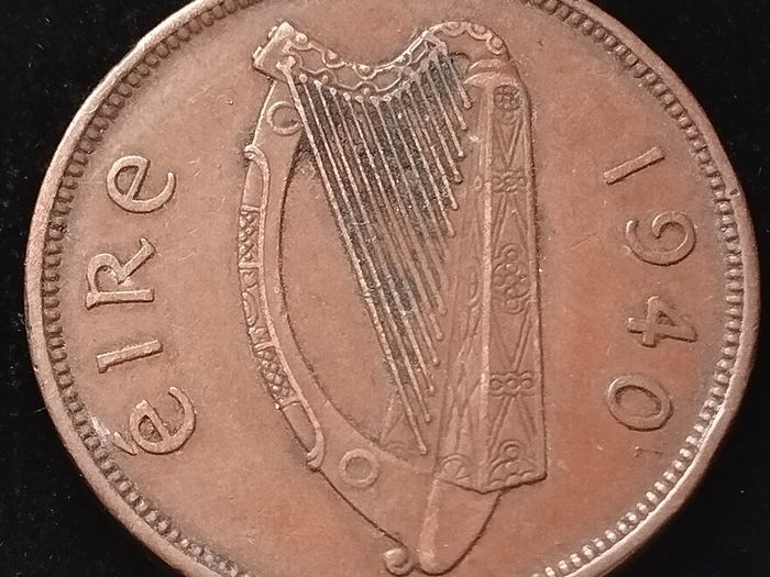 #529 - Ireland - 1940 - One Penny - KM.11