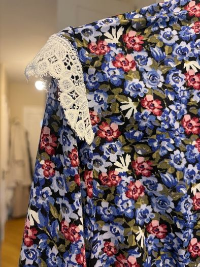 H&M Floral Lace.  Detail Dress   Vintage Prairie Style (Size [Insert Size