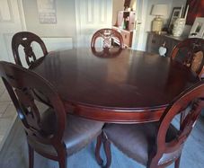 Mahogany Table and Chairs for Sale -  Quick Sale