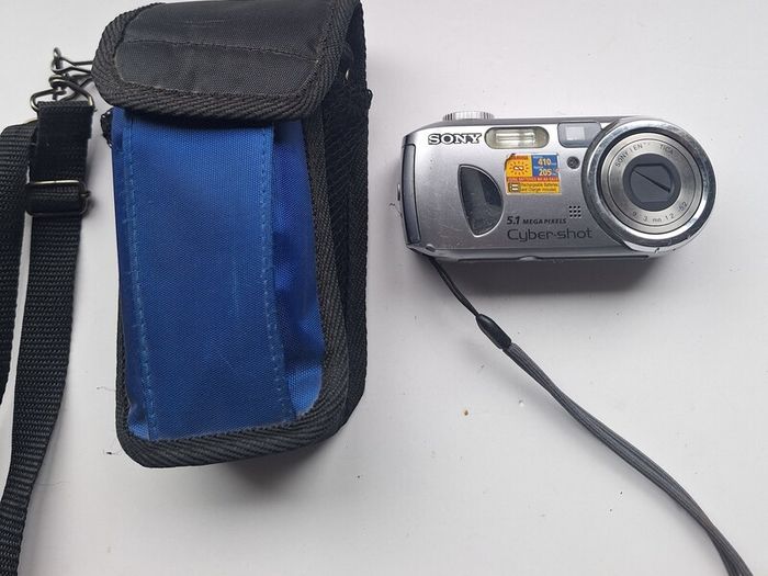 Sony Cyber-shot 5.1 megapixel digital camera.