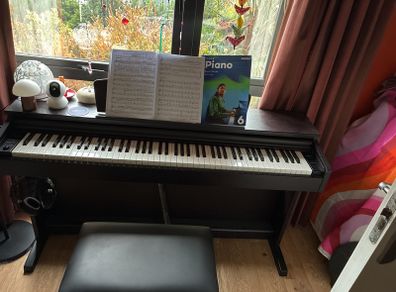 Gear4 Music digital piano
