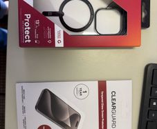 IPhone 15 pro ZAGG case