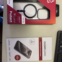 IPhone 15 pro ZAGG case