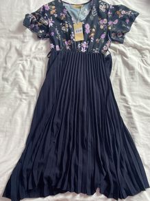 Ladies Dress size 12 BNWT