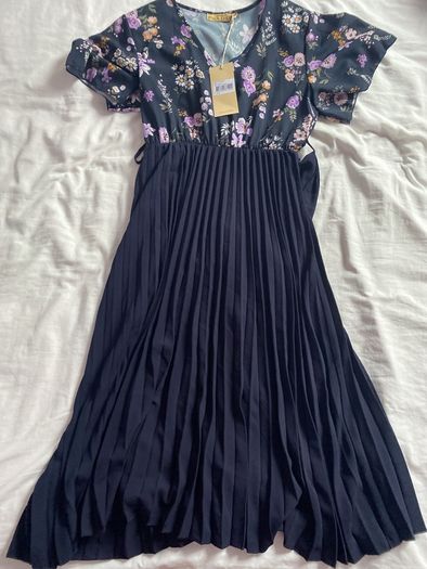 Ladies Dress size 12 BNWT