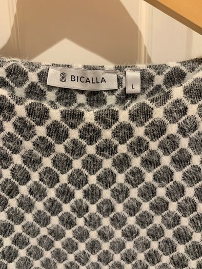 Bicalla white/grey jumper (L) Like New