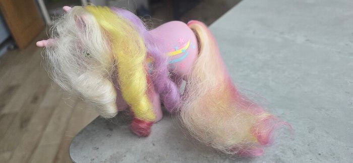 Streaky Rainbow Rider  Rainbow Curl Ponies MLP G1 My Little Pony