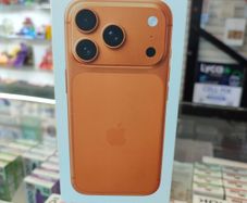 Iphone 17 Pro 256gb  Brand New Sealed Pack  Unlock Sim Free  12 Months Warranty  Shop Collection And Shop Receipt