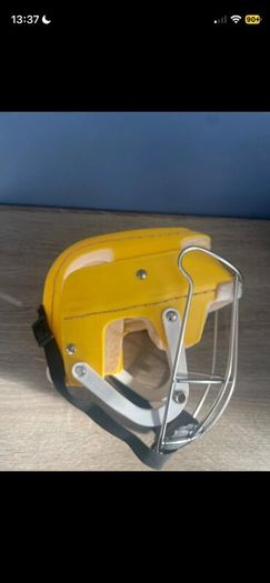 Hurling helmet
