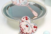 Flower Knows Never's Shop Collection Handheld Heart Shaped Mirror