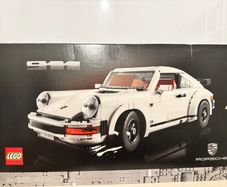 LEGO Porsche 911 set 10295