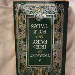 A treasury of Irish fairy and folk tales  (hardback)