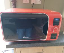 Microwave with grill