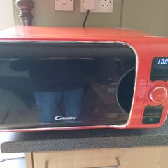 Microwave with grill