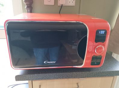 Microwave with grill