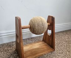 Cat Scratcher