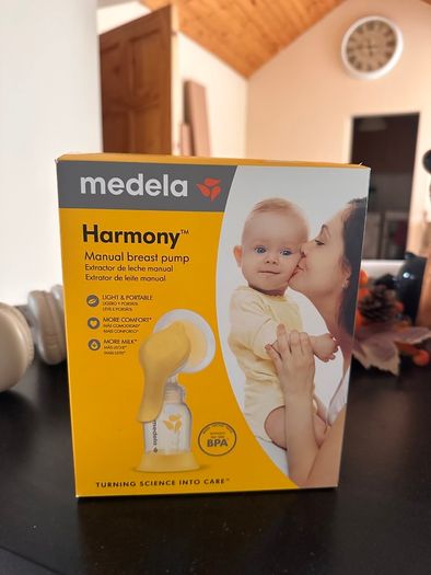 Medela Manual Breast pump