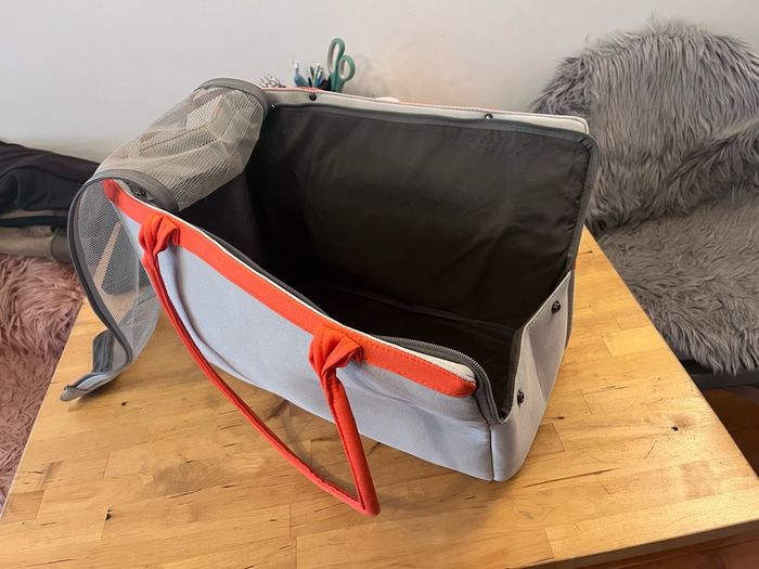 AniOne, cat or small dog transporter, 44x24x31cm