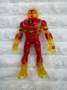 Ben 10 Ben Ten Figures HEATBLAST approx. 15 cm. with Lights & Sound Used Please see photos