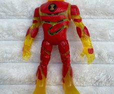 Ben 10 Ben Ten Figures HEATBLAST approx. 15 cm. with Lights & Sound Used Please see photos