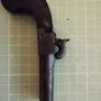 antique pistols Image 3