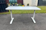 White Office Desk