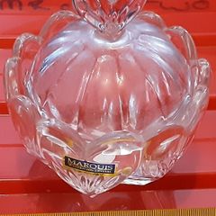 MARQUIS Crystal bowl and lid ( Waterford  )