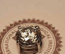 18ct white Gold 3ct Brilliant cut Lab Diamond Solitaire Pendant Mount