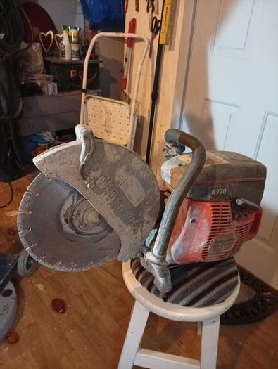 Husqvarna consaw