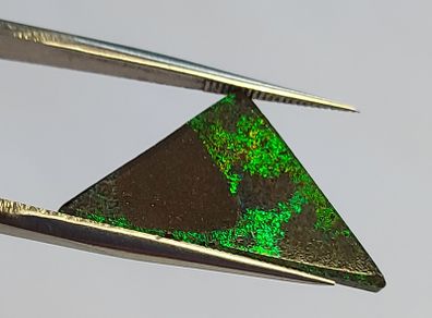 Australian andamooka opal 3.9 ct