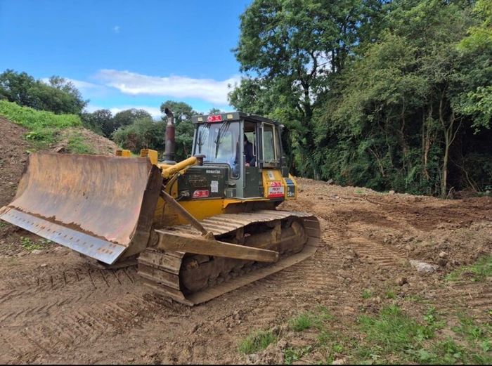 Komatsu dozer / digger