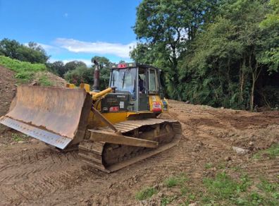 Komatsu dozer / digger