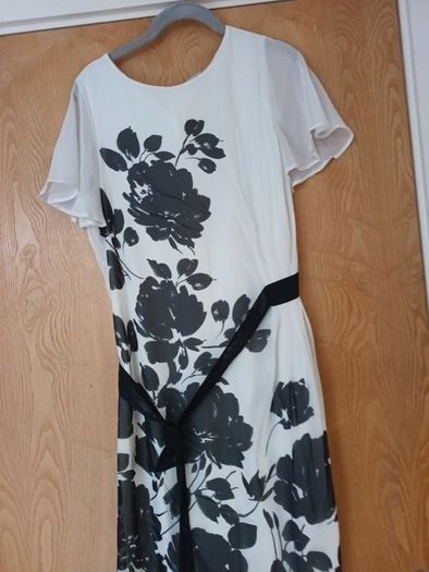 Per Una Sleevless  Linen  Dress. S. 14. New. Clearance  Sale.