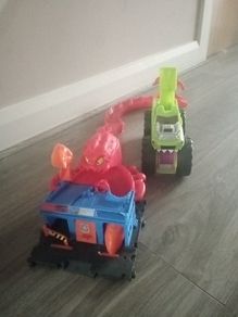 toys