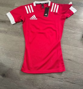 red rugby jersey