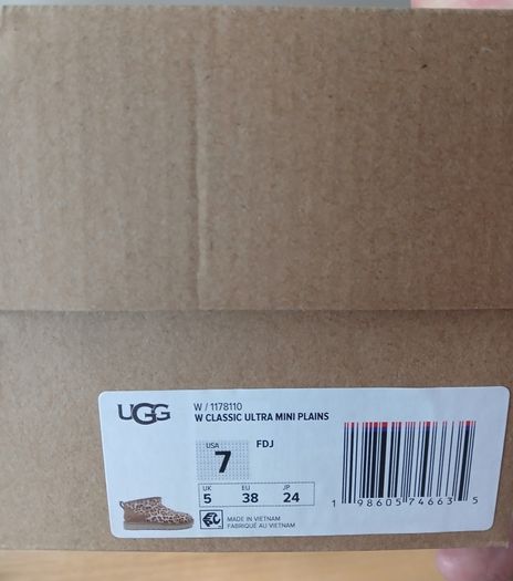 UGG Classic Ultra Mini Plains Leopard - New in Box - UK 5/EU 38