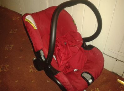 Car Seat/Baby Carrier